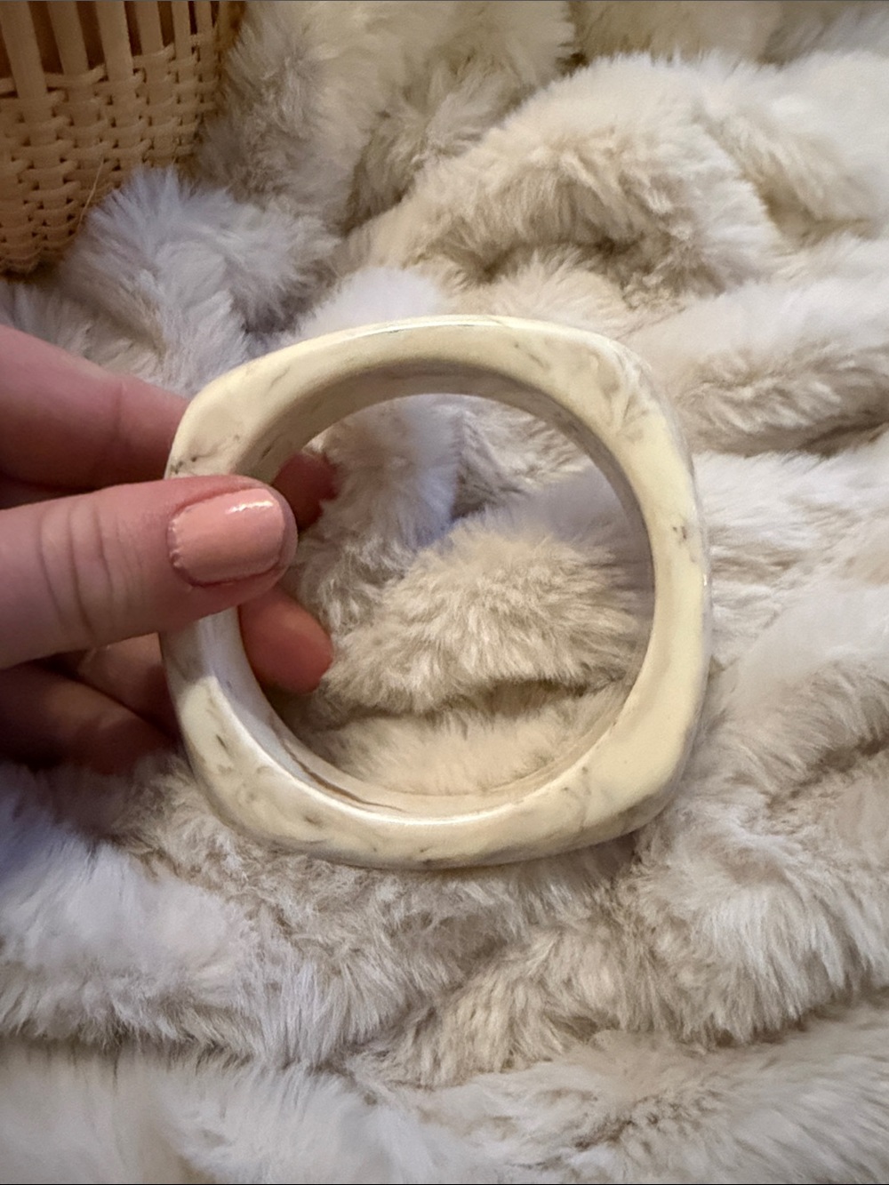 Ivory Bangle - Picture 4 of 7